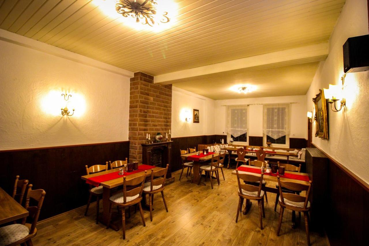 Und Restaurant Zum Loewen Hotel